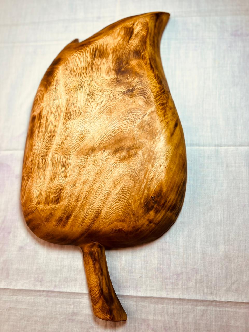 WOODEN 3 LEAF PARTITIONED PLATE