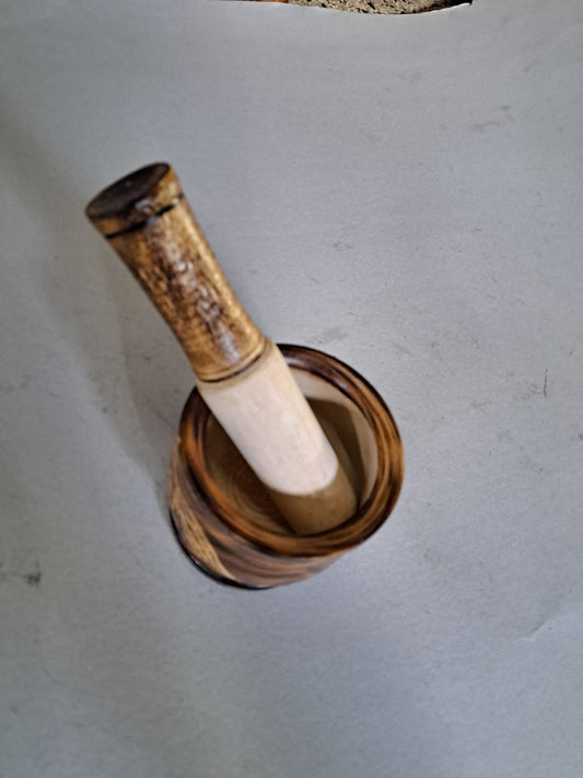 MORTAR AND PESTLE